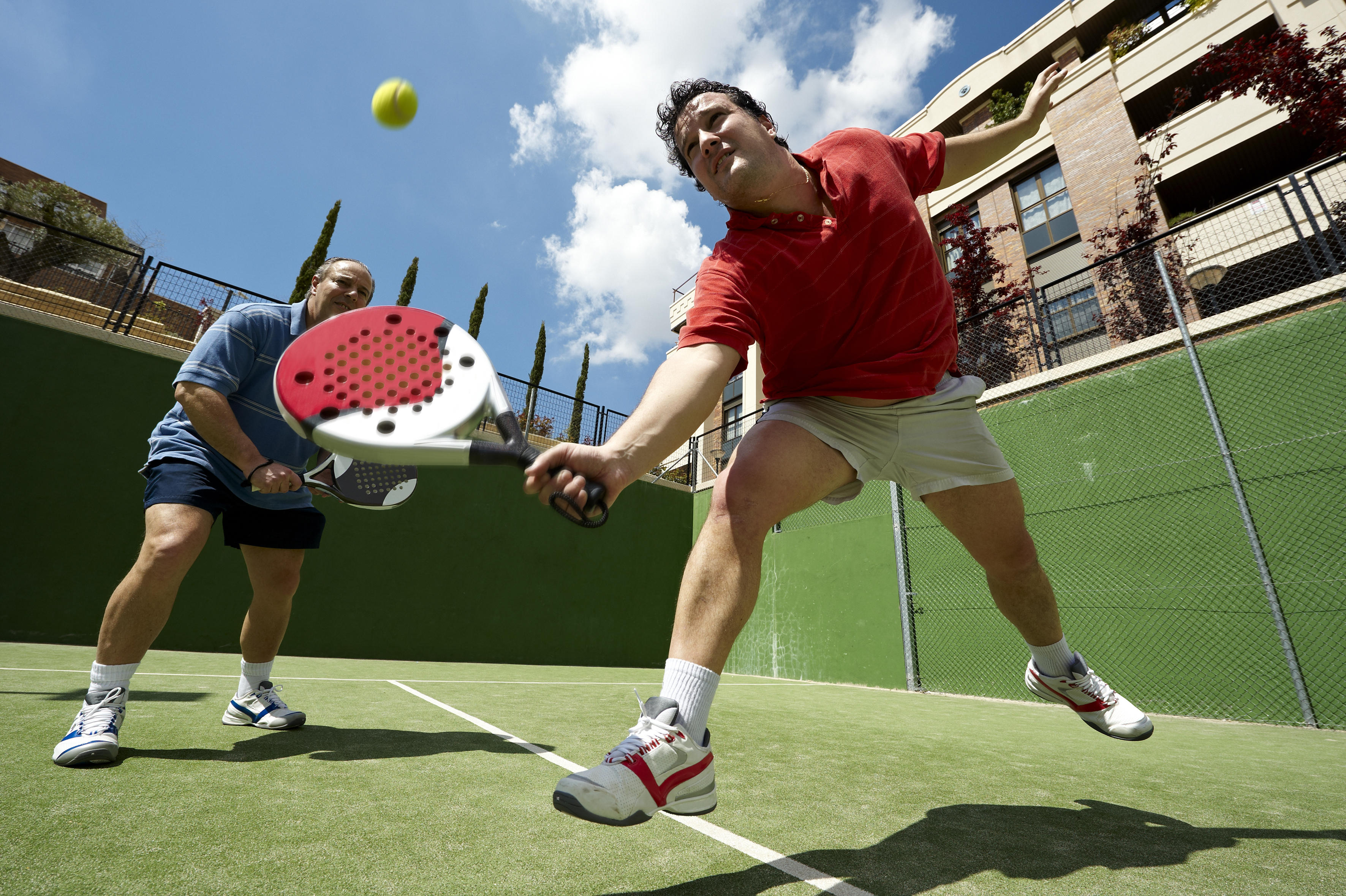 Падл теннис. Padel. Paddle теннис. Теннис Padel Smash. Падел вид спорта.