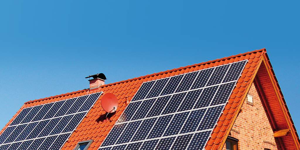 Photovoltaikversicherung mit Allgefahren- und Betriebsunterbrechungsdeckung abschließen